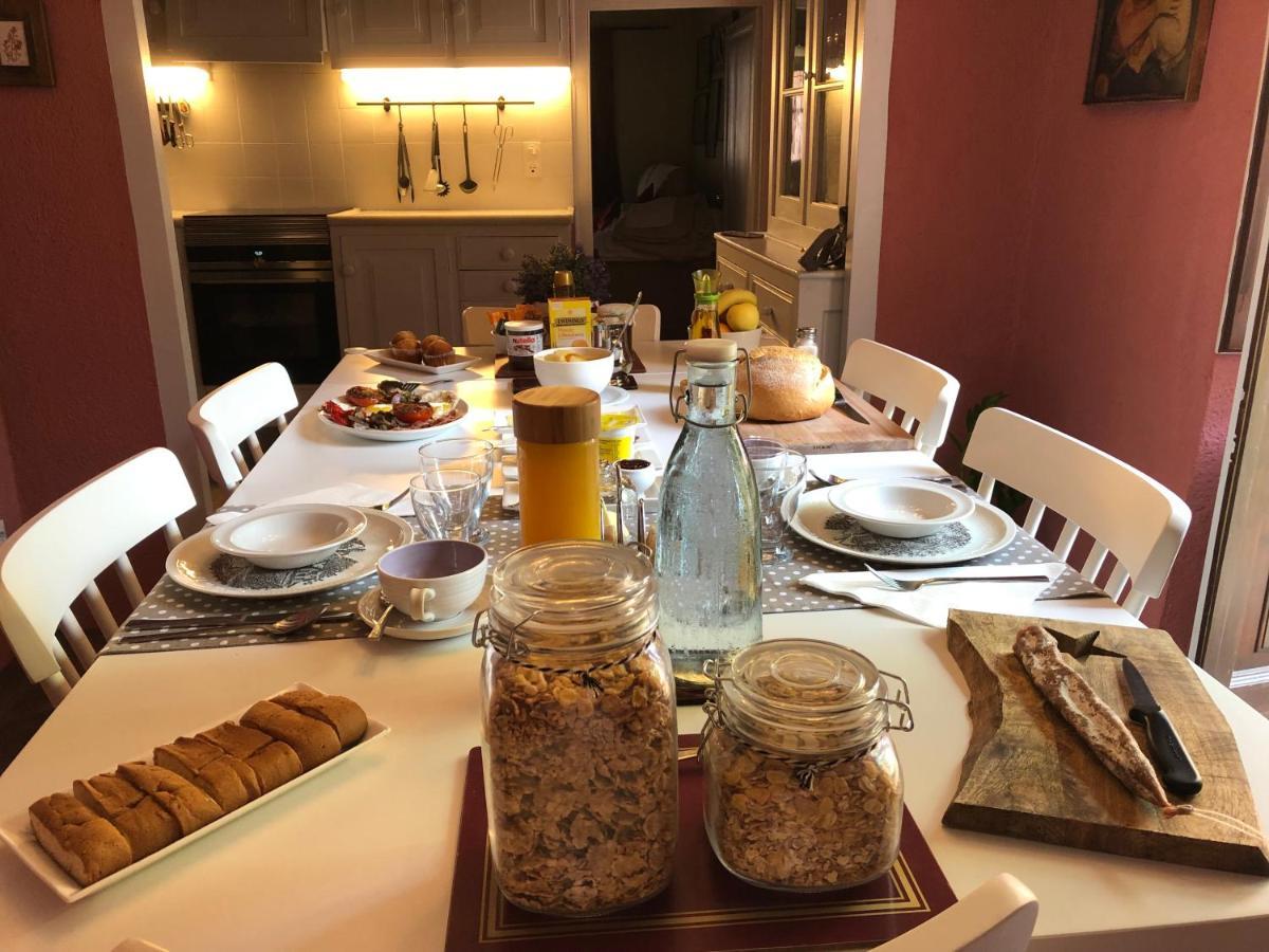 Escloper B&B Sant Juliá de Vilatorta Eksteriør billede